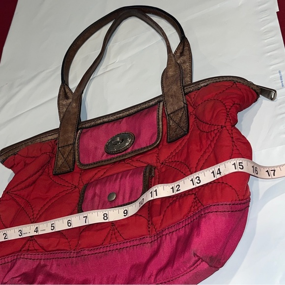 Fossil Key Per RED Handbag Purse Cranberry QUILTED Fabric Brown Leather TOTE 15” - Picture 3 of 14